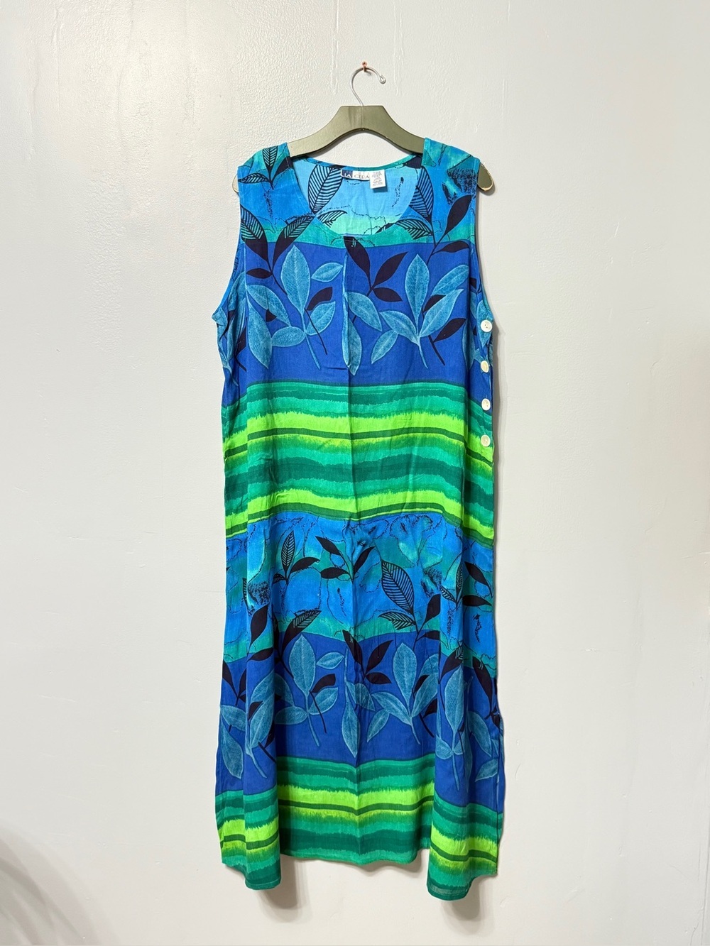 NWOT Sleeveless Blue & Green Leaf-Print Maxi Dress with Side Button